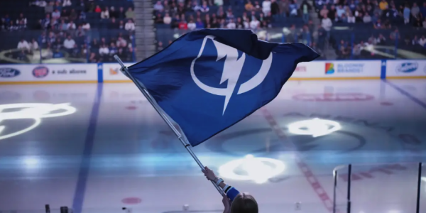 A flag displaying the logo of the Tampa Bay Lightning